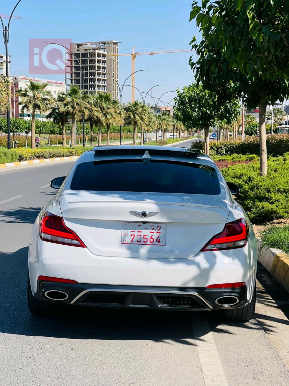 جنسس G70